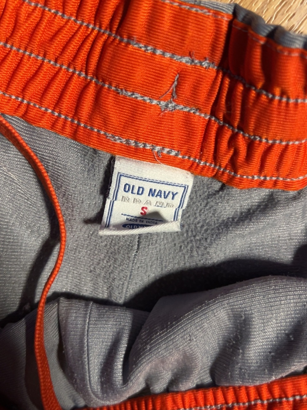 Old Navy Dazzle Athletic Shorts * - Picture 3 of 4
